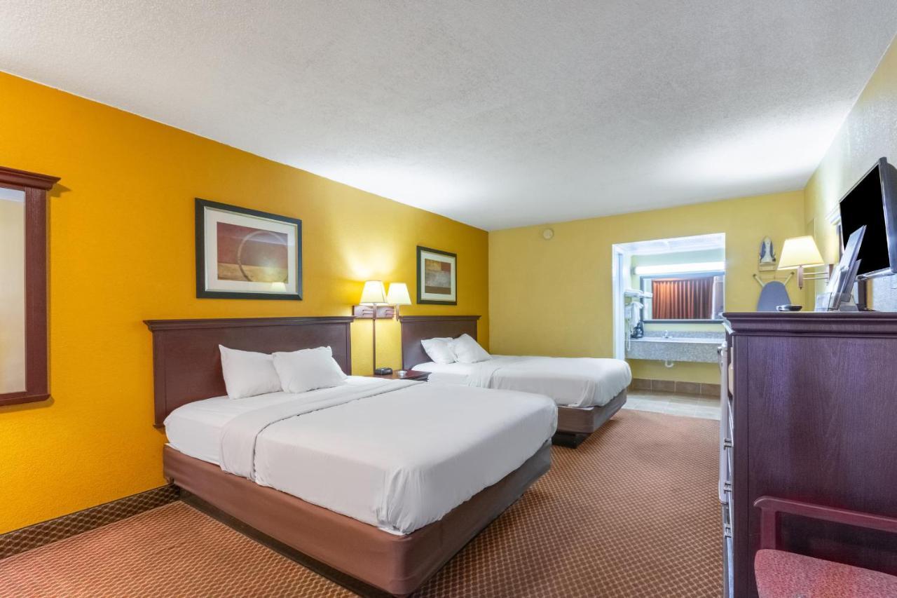 Americas Best Value Inn Of Elk City Exterior photo
