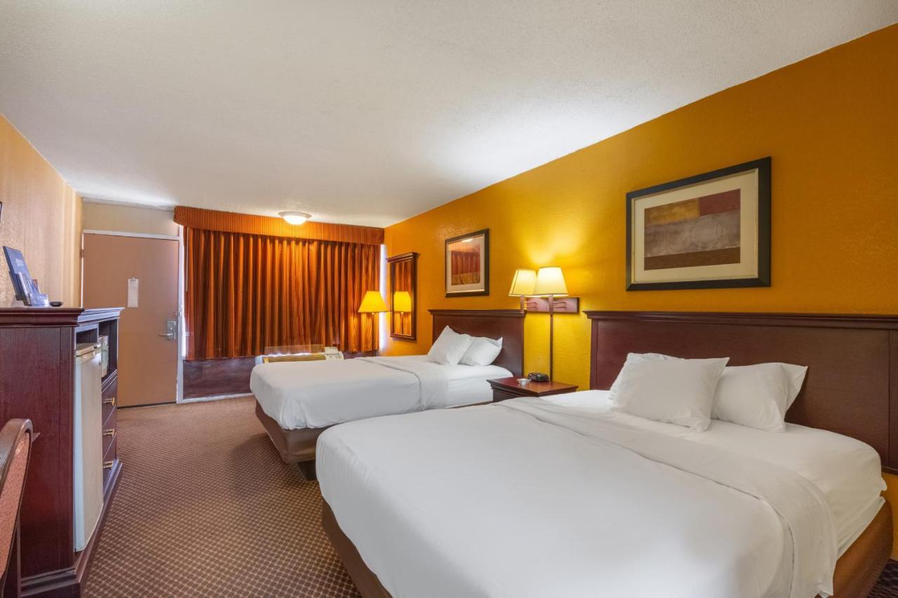 Americas Best Value Inn Of Elk City Exterior photo